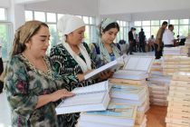 Более 9900 семей в Нурободе получили подарки Лидера нации