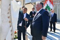 Лидер нации Эмомали Рахмон в Бальджуванском районе дал старт деятельности новых промышленных предприятий