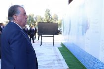 Лидер нации Эмомали Рахмон дистанционно сдал в эксплуатацию центр туристических услуг в селе Булёни Поён и более 50 километров асфальтированной дороги в Дангаринском районе