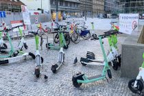 В Праге запретят прокат электросамокатов из-за «хаоса» на тротуарах