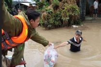 Число погибших в результате наводнения в центральной части Вьетнама возросло до 90