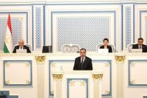 В Маджлиси намояндагон состоялось парламентское обсуждение