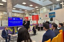 Министр образования и науки Таджикистана встретился с таджикскими студентами в Москве