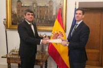 Посол Таджикистана вручил копии верительных грамот в  Министерстве иностранных дел Испании