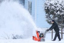 В США более 100 тысяч потребителей остались без света из-за непогоды