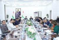 В Душанбе обсудили реконструкцию медицинских учреждений и оснащение их современным оборудованием и техникой