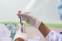 Болезнь Альцгеймера предлагают выявлять по анализу крови из пальца