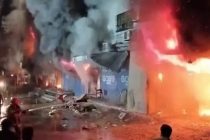 Число погибших при пожаре в торговом центре в Пакистане увеличилось до 14