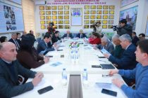 В Таджикском государственном университете права, бизнеса и политики осуществляют деятельность зал суда и правовая клиника