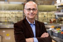 Нобелевский лауреат создал установку для извлечения из воздуха тонны воды в сутки