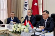 В Душанбе обсуждают возможности внедрения новых финансовых инструментов для устойчивого экономического роста