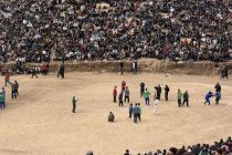 В Яване прошли соревнования по национальной борьбе