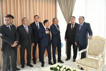 Глава государства Эмомали Рахмон в Исфаре в дистанционном формате ознакомился с проектом освоения неиспользуемых земель, насосной станции, холодильной камеры, цеха по упаковке фруктов и животноводческого хозяйства