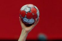 День матери в районе Джалолиддини Балхи отметили соревнованиями по гандболу