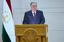 Лидер нации Эмомали Рахмон: «Несмотря на выполнение плана, имеются серьёзные недостатки в доходах»