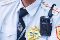 ГАИ Душанбе передано 60 нагрудных камер