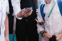 Греция с 2027 года запретит доступ к соцсетям детям до 15 лет