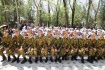 «СЛУЖЕНИЕ РОДИНЕ – НАШ СЫНОВНИЙ ДОЛГ!» Молодёжь Гиссара добровольно прибыла в военный комиссариат