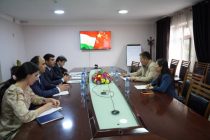 Рассмотрены возможности изучения китайского языка для преподавателей в Таджикистане