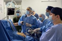 Врачи Таджикистана провели первую уникальную операцию на желчный пузырь