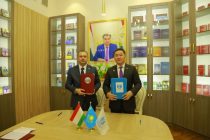 Кулябский государственный университет и Восточно-Казахстанский университет подписали Меморандум о взаимопонимании