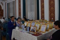 В Гулистоне выбрали образцовые семьи