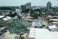 На Филиппинах число жертв обрушения строящегося здания возросло до 11