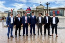 Предприниматель из Таджикистана Шарифбек Давлатов в Монголии награждён почетной медалью «Шёлковый путь»