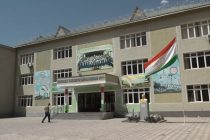 Из-за сурового климата образовательные учреждения Бартанга, Джавшангоза и Мургаба в первую очередь обеспечиваются топливом