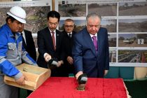 Лидер нации Эмомали Рахмон ознакомился с проектами автомобильных дорог и мостов в Кулябской зоне