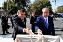 Лидер нации Эмомали Рахмон в Восейском районе ввёл в эксплуатацию гостиницу и сервисный центр «Эхсон»