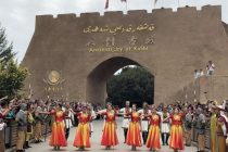 Старый город Кашгар в Синьцзян-Уйгурском автономном районе Китая заполонили туристы