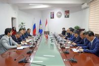 Российско-Таджикский (славянский) университет и Шанхайское общество юристов обсудили перспективы сотрудничества