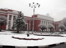 Барф дар Душанбе