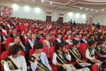 «ПАЙРАВОНИ ПЕШВОИ МИЛЛАТЕМ!»- ҳамоиши гирандагони стипендияҳои президентӣ дар шаҳри Душанбе