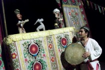 Театри лўхтаки Тошканд намоиши «Корвонсарой»-ро ба Душанбе овард