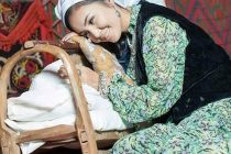 АГАР ДУОИ МОДАР БОШАД, РОҲ РАВШАН  АСТ! Эҳдо ба Рӯзи Модар