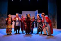 Мазҳакаи «Табиби паррон» дар  Фестивали VIII байналмилалии театрии «Киштии Смоленск»  иштирок мекунад