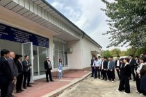 Ба хонандагони мактаби байналмилалии Душанбе дастовардҳои Институти физикаю техника муаррифӣ гардид