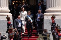 Президенти  нави Аргентина Хавйер Милей савганд ёд намуд