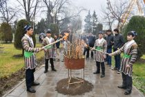 САДА-ҶАШНИ БЕДОРӢ ВА ЭҲЁИ АНЪАНАҲОИ МИЛЛӢ. Он барои зинда нигоҳ доштани хотираи таърихӣ нақши босазо дорад