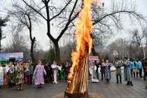 «САДА ҶАШНИ МУЛУКИ НОМДОР АСТ…».  Ҷашни Сада бояд дар шаб баргузор шавад