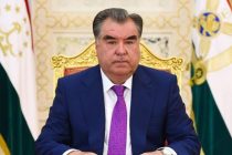 ЭМОМАЛӢ РАҲМОН — ПЕШВОИ СОҲИБМАКТАБ ВА СИЁСАТМАДОРИ ҶАҲОНӢ. Эҳдо ба Рӯзи Президенти Тоҷикистон