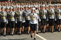 ЗАНОНИ НИЗОМИПӮШ. Дар баробари зан-модар будан масъулияти   ҳимояи Ватанро низ бар дӯш доранд