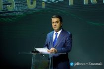 Рустами Эмомалӣ дар ифтитоҳи Намоишгоҳи рақамӣ таҳти унвони «Риштаҳои анъанаҳо: ҷашни мероси фарҳангии Тоҷикистон» дар шаҳри Ню-Йорк иштирок намуданд