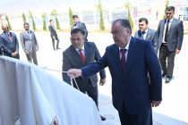 Президенти Ҷумҳурии Тоҷикистон Эмомалӣ Раҳмон дар ноҳияи Данғара корхонаи навбунёди ҶДММ «Оксус Интеразия»-ро мавриди баҳрабардорӣ қарор доданд