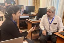Конфронси байналмилалии сатҳи баланд оид ба ҳифзи пиряҳоро гурӯҳи калони хабарнигорони расонаҳои Эрон инъикос менамояд