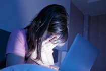 Кӯдаконро аз иттилооти ба саломатӣ ва инкишофи онҳо зараровар ҳифз бояд намуд