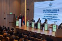 Дар Озарбойҷон Конфронси байналмилалии ҳизбҳои сиёсӣ баргузор шуд