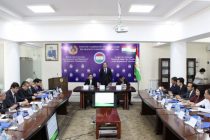 Дар Маркази тадқиқоти стратегӣ  масъалаи рушди соҳибкорӣ ва бахши хусусиро баррасӣ намуданд